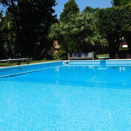 Appartamento Con Piscina Immersa Nel Verde Кашіна Екстер'єр фото