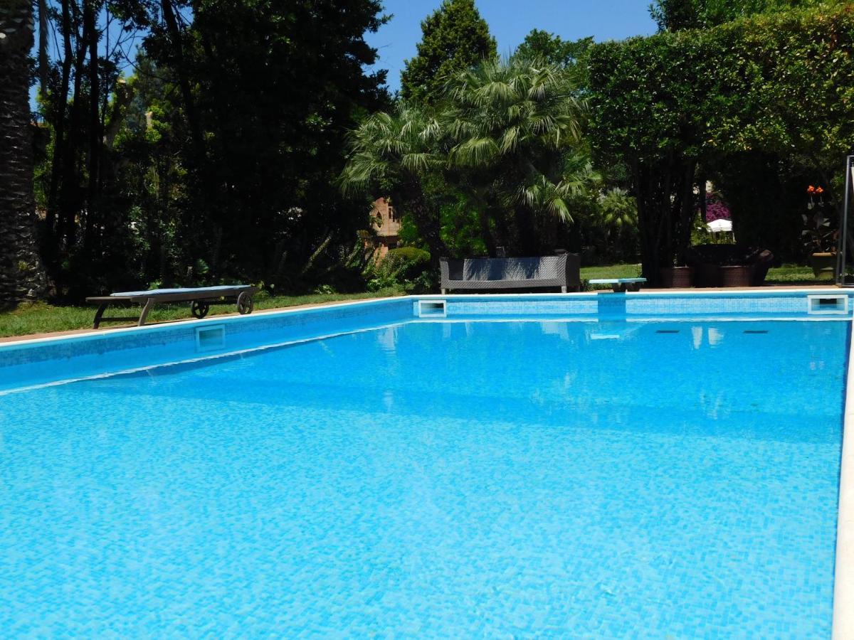 Appartamento Con Piscina Immersa Nel Verde Кашіна Екстер'єр фото